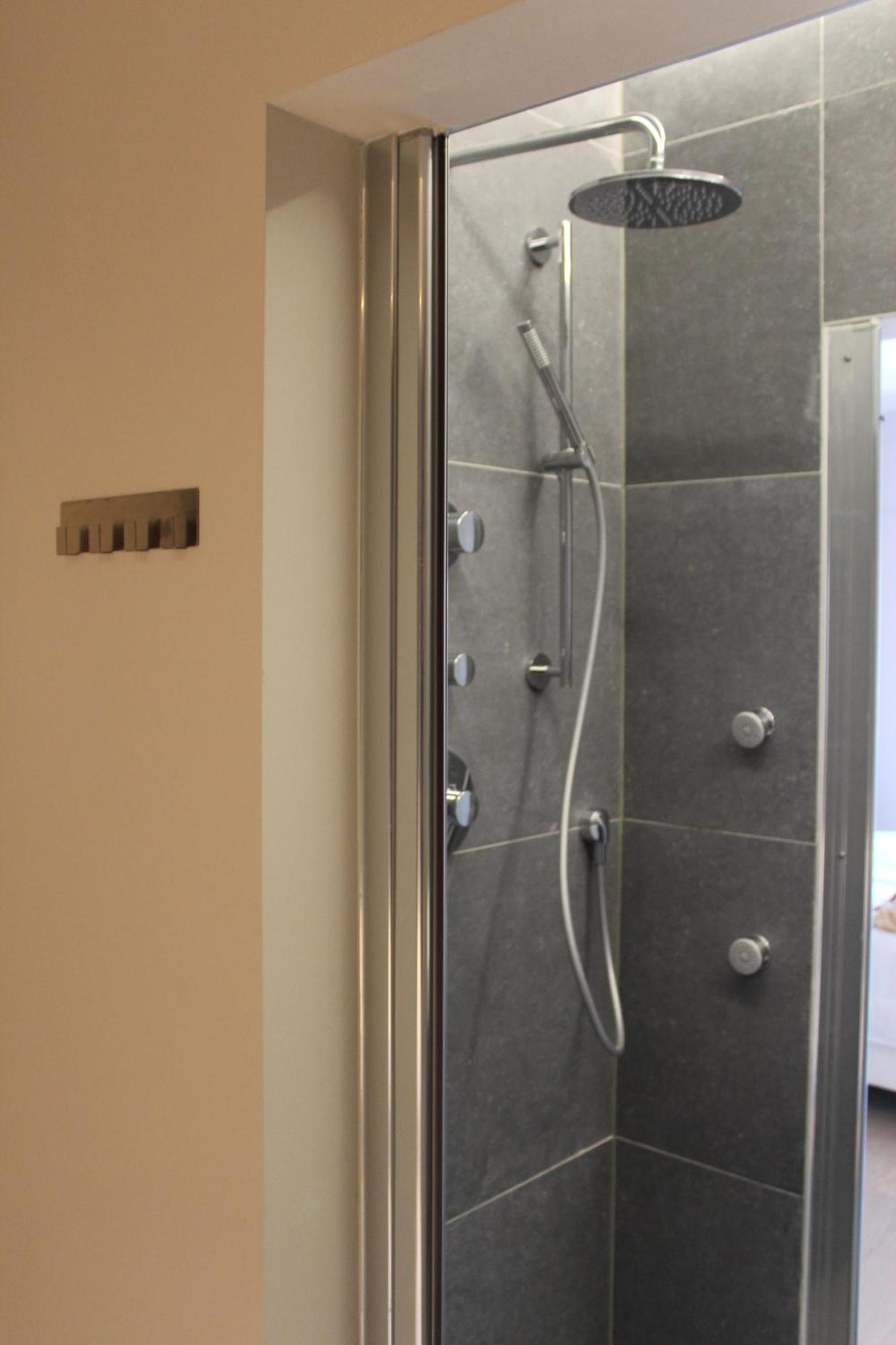 Appartement Golden Tulip à Ostende Extérieur photo